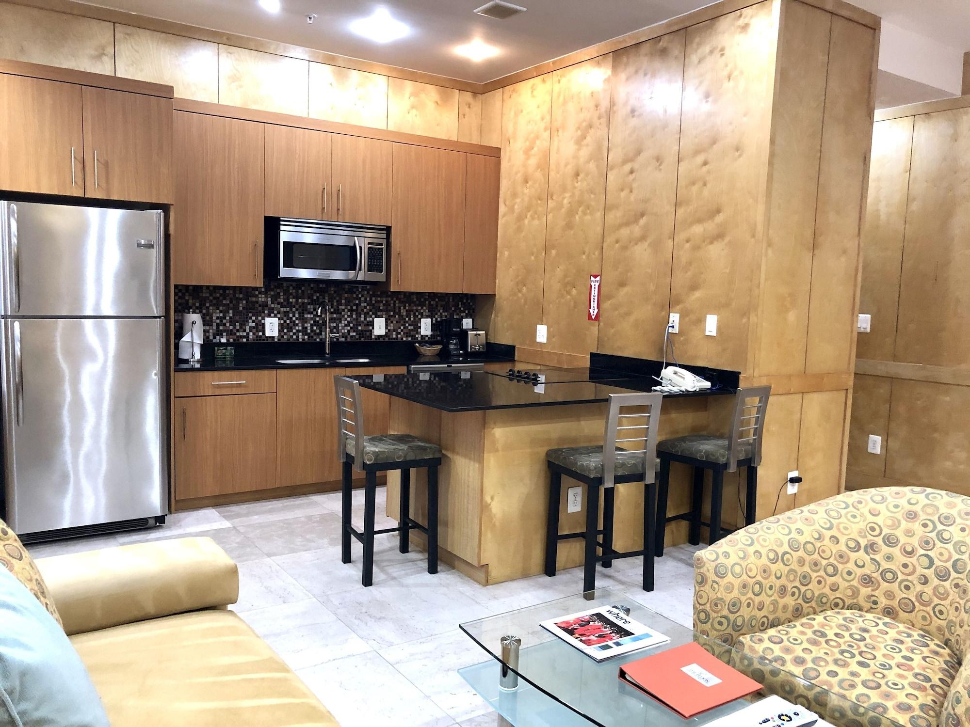 The Eldon Luxury Suites Вашингтон Екстериор снимка